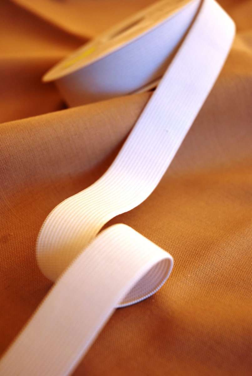 Producator Elastic plat tricotat