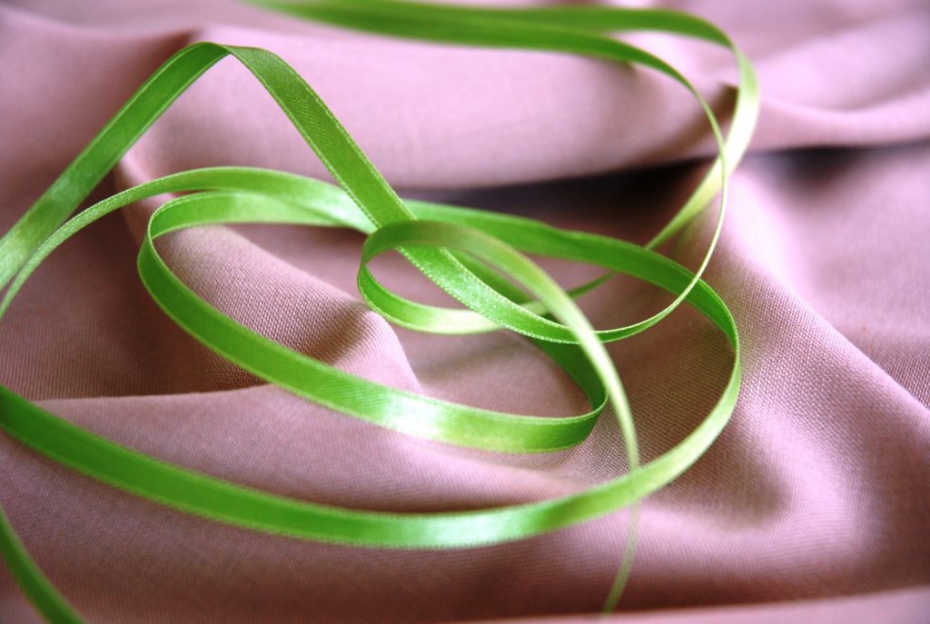 Producator Bandă dublu satinată